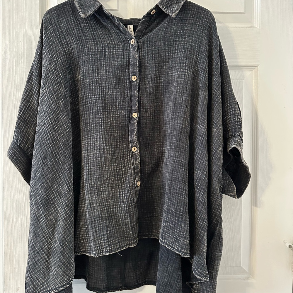 Zenana Outfitters Black Tunic Top